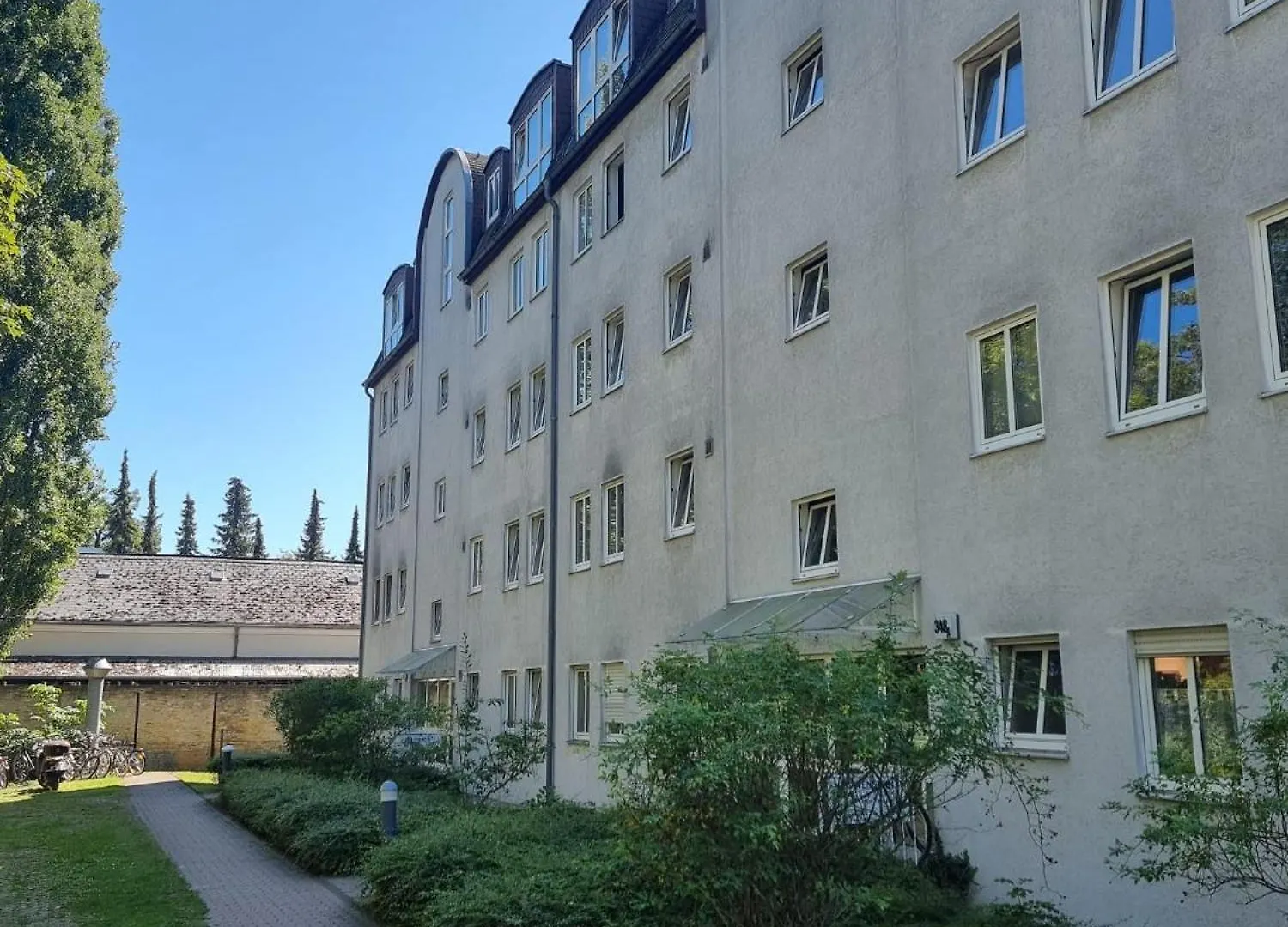Beautiful Apartment Zehlendorf Berlino