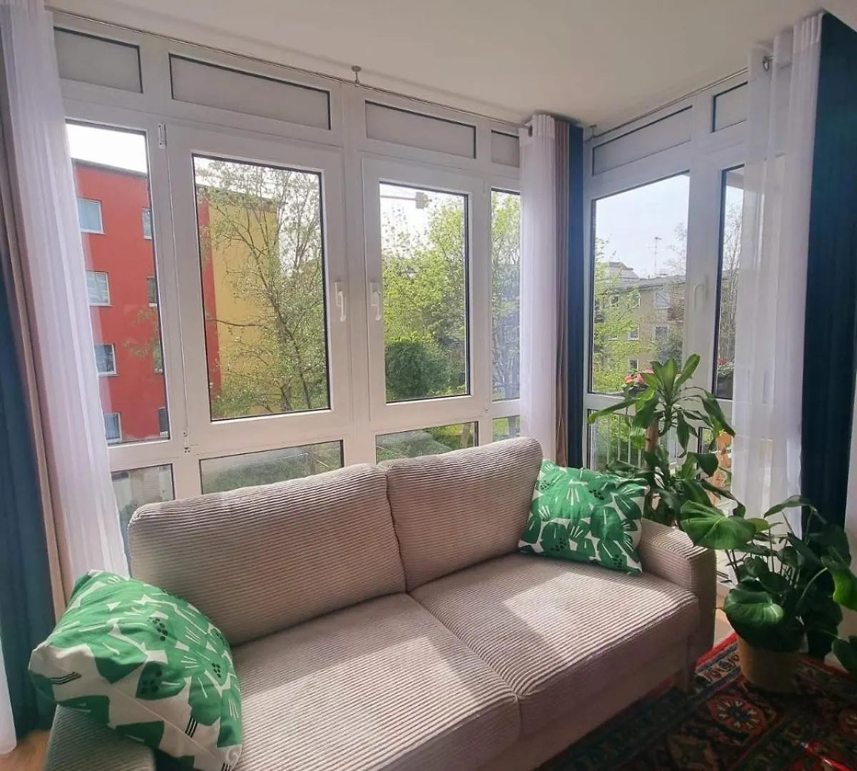 Beautiful Apartment Zehlendorf Berlino